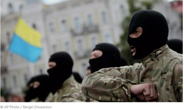 Detienen a 60 seguidores de un grupo neonazi ucraniano en Rusia