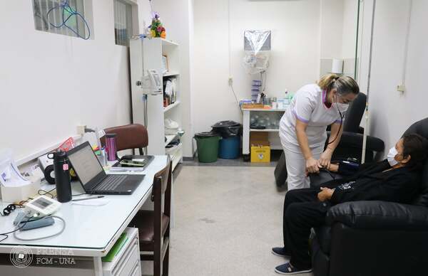 Diario HOY | Neurología de Ciencias Médicas UNA atiende a pacientes en Hospital Día