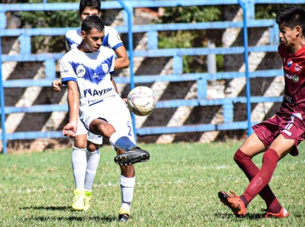 Jornada a puro gol en la Sub 17 - APF
