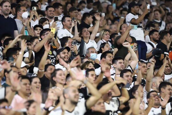 Olimpia se plantea extender la venta de entradas para el superclásico, exclusivamente para socios - Olimpia - ABC Color
