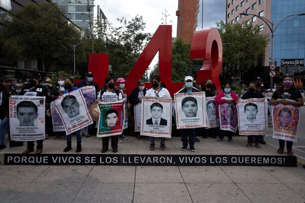 Comisión de DDHH de México apoya el informe de expertos sobre caso Ayotzinapa - MarketData