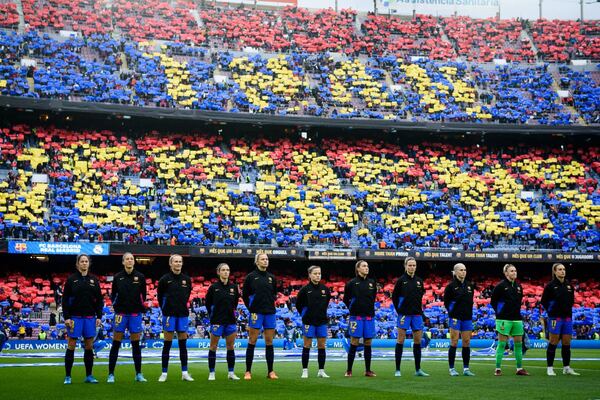 Fiesta histórica en el Camp Nou con récord mundial de asistencia - El Independiente