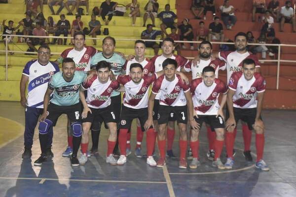 Crónica / Goles a cacharrata en el torneo Divisional Oro de fútbol de salón