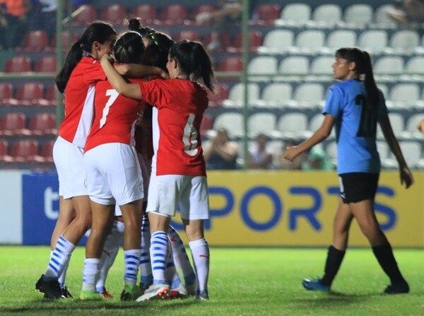 Diario HOY | Amistosos confirmados para la Albirroja femenina