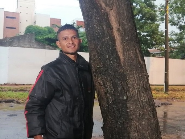 Froilán Benega, el héroe que conmovió a todos, ya es todo un influencer