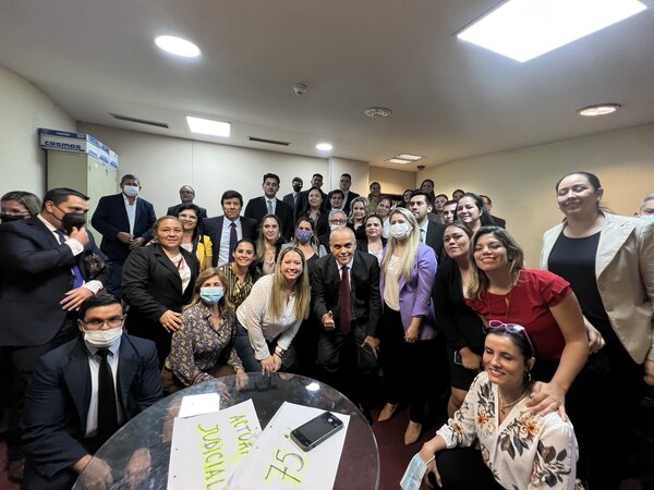 Aprueban aumento salarial para 804 actuarios judiciales - El Independiente