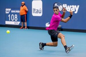 Argentino Cerúndolo asalta las semifinales en Miami y la española Badosa abandona - Tenis - ABC Color