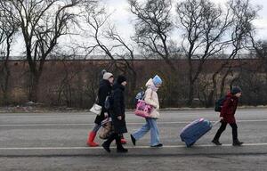 Número de ucranianos que huyen de la invasión rusa supera los 4 millones
