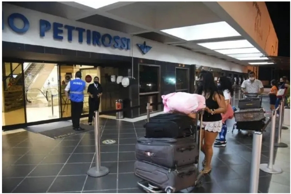 Dos mujeres y tres niños llegarán a Paraguay desde Ucrania para pedir refugio - Noticiero Paraguay