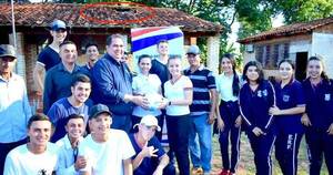 La Nación / En Concepción gastan dinero en pelotas, sin reparar escuelas