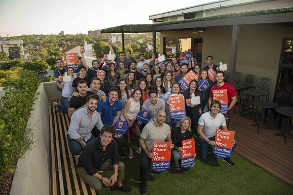 Celebrar junto a los colaboradores