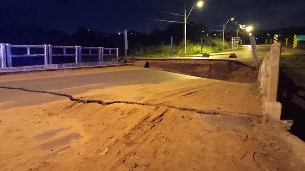 Capiatá: Estiman que en 45 días podrán construir otro puente en vez del que cayó luego del temblor » San Lorenzo PY