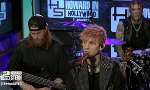 Machine Gun Kelly habla de su encuentro con Taylor Hawkins en Paraguay
