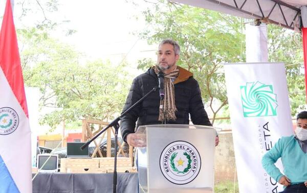 Abdo desarrolló jornada de gobierno en Coronel Oviedo – Prensa 5