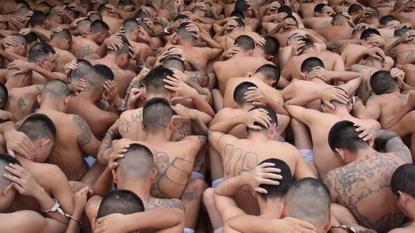 El Salvador aumenta las penas carcelarias para frenar a las pandillas de las Mara - Mundo - ABC Color