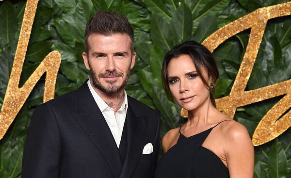 David y Victoria Beckham, asaltados en su mansión con ellos y su hija Harper