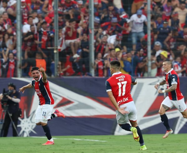 Crónica / ¡Se encienden las alarmas en Cerro Porteño por la lesión de una figura!
