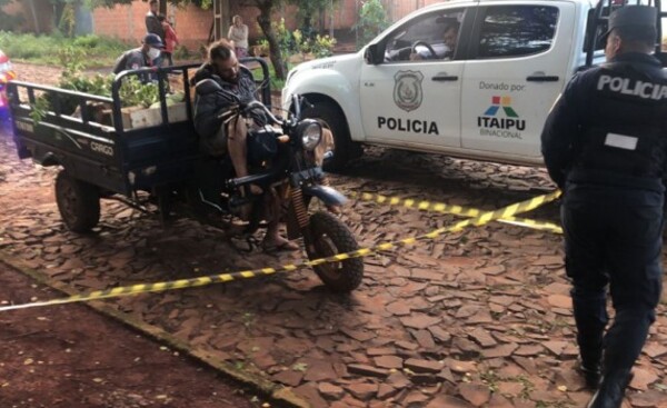 Hombre encontrado atado en su motocarro murió estrangulado