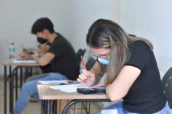 Becas en el exterior: Becal recuerda que siguen abiertas las convocatorias