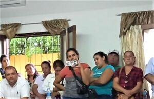 Denuncian que funcionarios son arreados para incidentar en la Junta Municipal de Caapucú - Nacionales - ABC Color