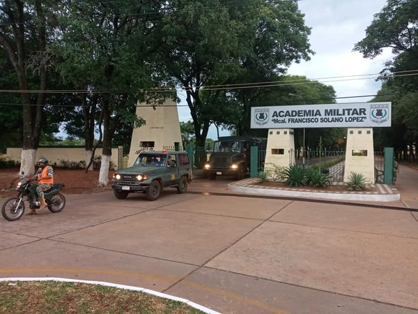 Padre de cadete expulsado de la ACADEMIL reclamó falta de oportunidad de defensa - Megacadena — Últimas Noticias de Paraguay
