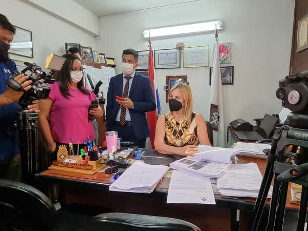20 años de cárcel para padrastro que abusaba de niña - 1000 Noticias