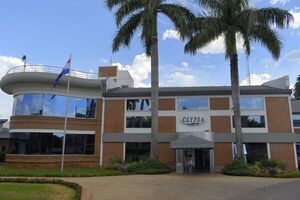 Con telegrama colacionado, Clyfsa exige a ANDE que no le limite la potencia de energía - Nacionales - ABC Color