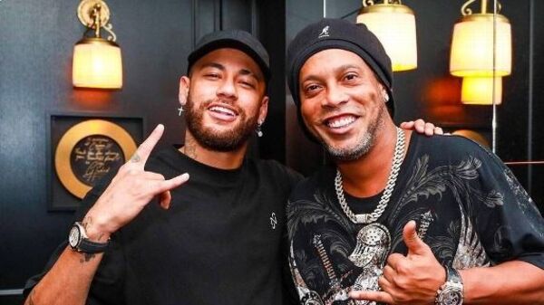Ronaldinho defiende a Neymar - El Independiente