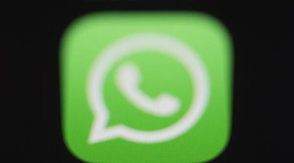 WhatsApp permite ocultar foto y hora de conexión a contactos determinados