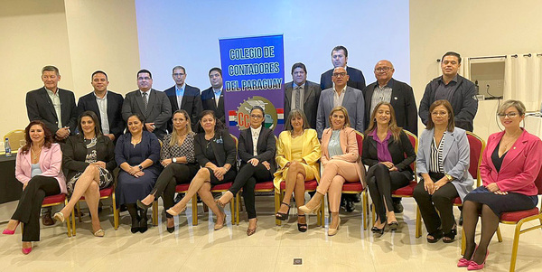 Colegio de Contadores de A. Paraná apunta a la formación permanente de profesionales - La Clave