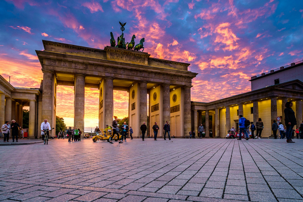 Berlín levanta todas las restricciones vinculadas a la pandemia - El Trueno