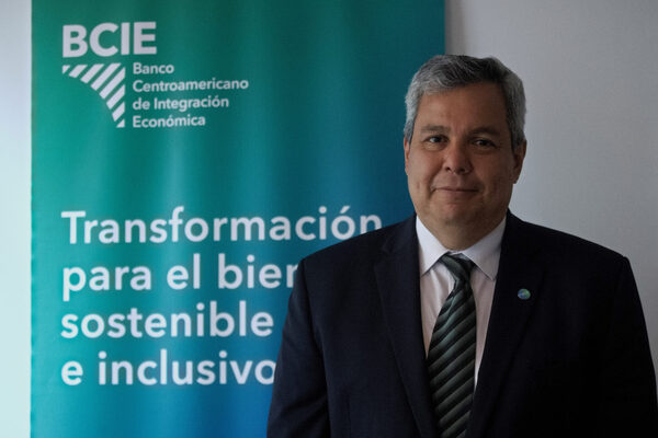 Un proyecto del BCIE en el Corredor Seco de Centroamérica va "a cambiar" vidas - MarketData