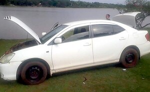 Detienen a un hombre y recuperan un auto hurtado