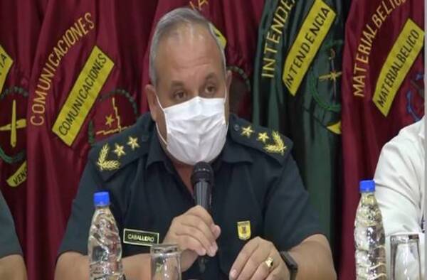 Crónica / Rajan al dire de la Academil tras denuncia de tortura a milicos