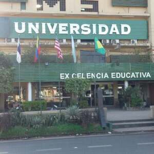 Descubren que estudiantes de una Universidad falsificaron firmas para obtener título de Medicina