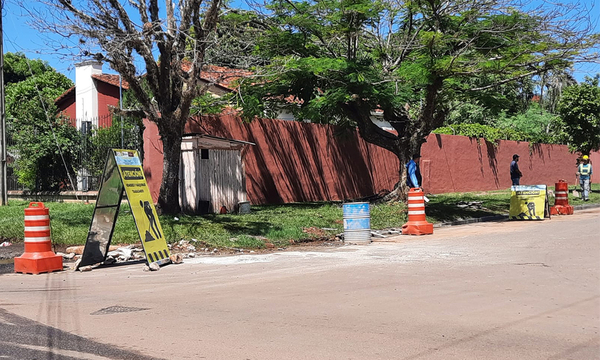 Buscan solución definitiva a bache céntrico de la ciudad - OviedoPress
