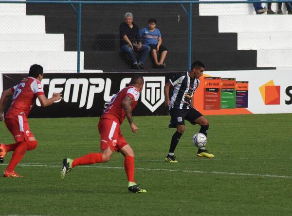 Crónica / Intermedia: De entrada Santaní y Fernando pactaron un empate con muchos goles