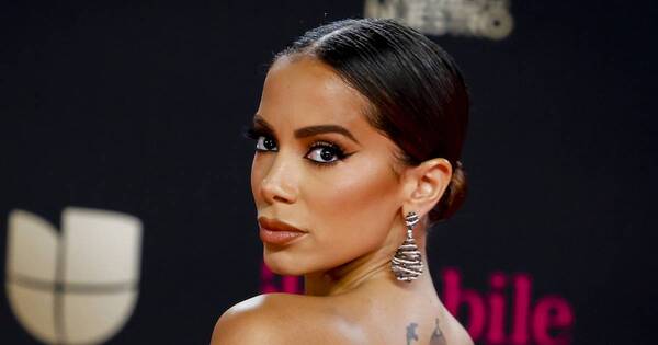 La Nación / Anitta: Llegar a la cima, un “trabajo de hormiguita”