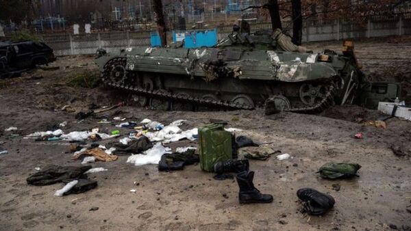 Rusia deja minas alrededor de Kiev tras su retirada
