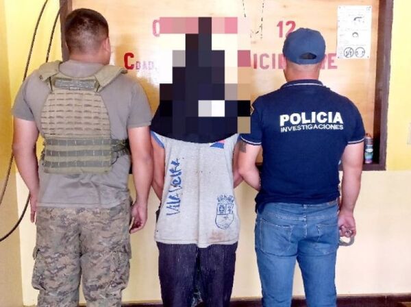 Detienen a los que atropellaron una barrera policial y abandonaron el auto con un cadáver