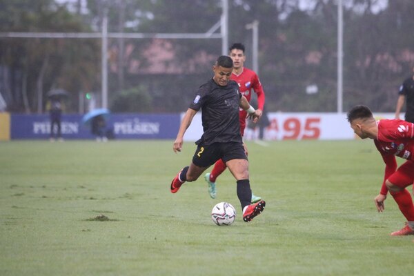 Jubero le levantó el castigo: Rodi Ferreira vuelve a concentrar en Guaraní
