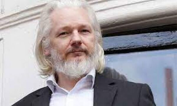 La Justicia británica ordenará la extradición de Julian Assange a EEUU