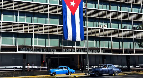 Fallos en dos centrales provocan apagones en el centro y el oriente de Cuba - MarketData