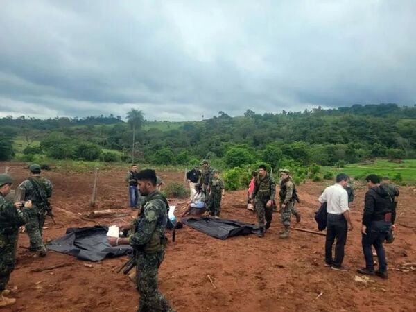 Confirman muerte de alambradores por impactos de bala