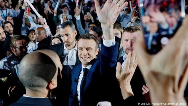 Macron llama a la movilización general para impulsar su reelección