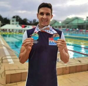 Natación: Benjamín Hockin gana el oro y Matheo Mateos clasifica al Mundial - Polideportivo - ABC Color
