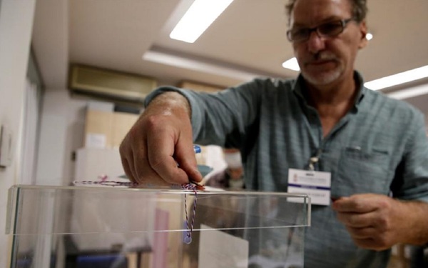 La votación en elecciones de Serbia transcurre con normalidad - El Independiente