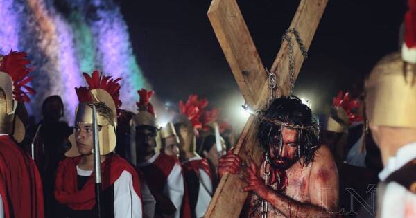 La Nación / El Cerro Ñemby se prepara para el tradicional vía crucis de Semana Santa