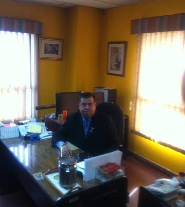 Tildan de planillero a juez de CDE