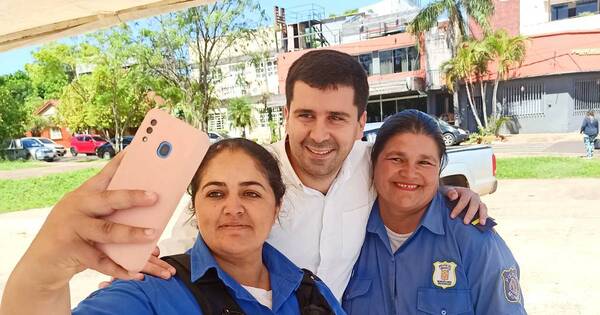 La Nación / Villarejo emprende gira en el marco de su campaña electoral